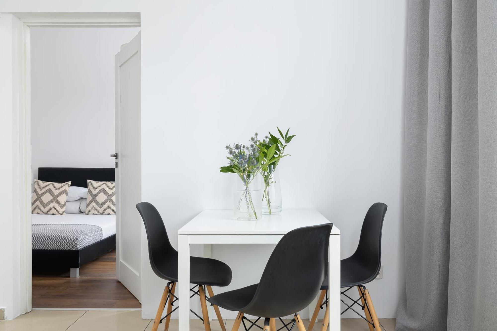 2-Bedroom Apartment - Dluga 65 Street Kraków Eksteriør billede
