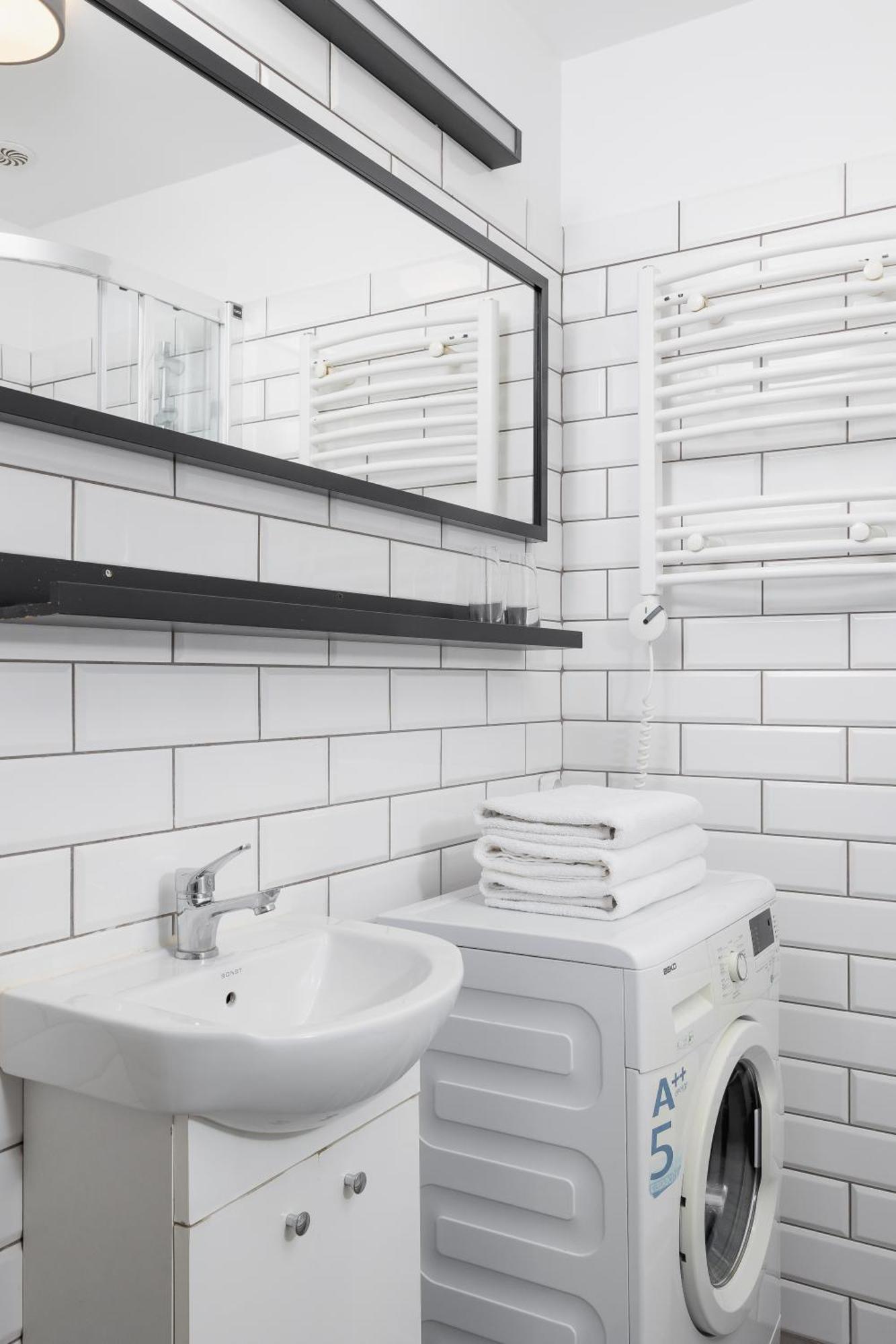 2-Bedroom Apartment - Dluga 65 Street Kraków Eksteriør billede